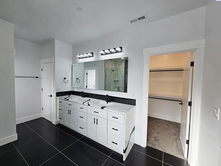 3202 Bing St — Photo 23