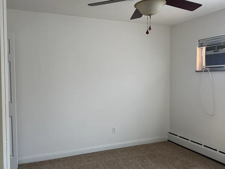 985 Northwood St #1 — Photo 4