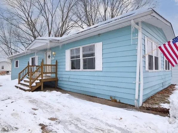 11062 Leader Rd, Chardon, OH 44024