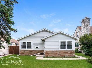 4612 N 70th St, Milwaukee, WI 53218