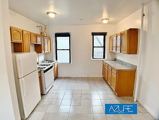 1st image of 21-38 35th St #5EE