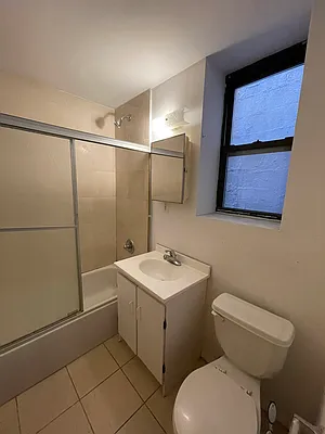 Rented by Charie Properties LLC | media 36