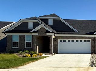 42792 Arbor Dr, Clinton Township, MI 48038