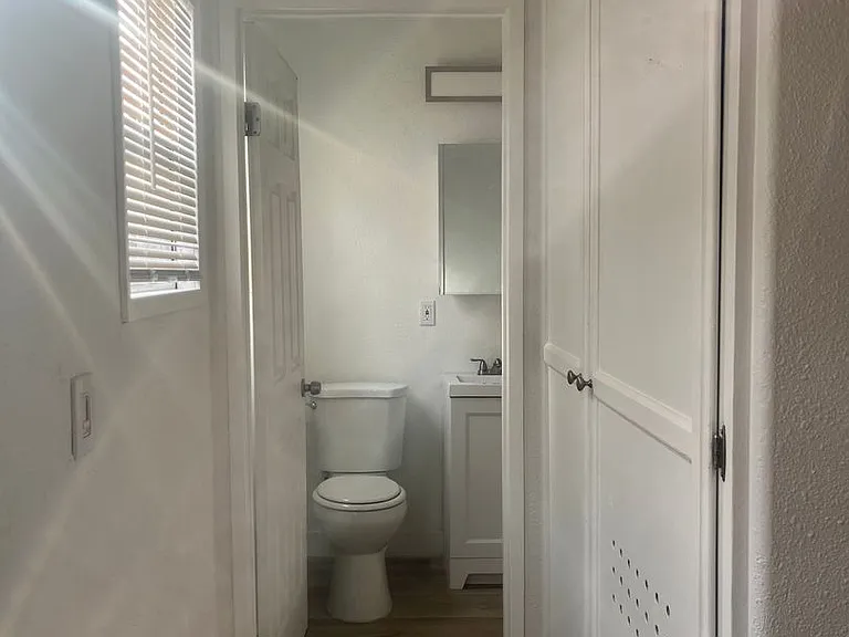 935 Alamitos Ave — Photo 14