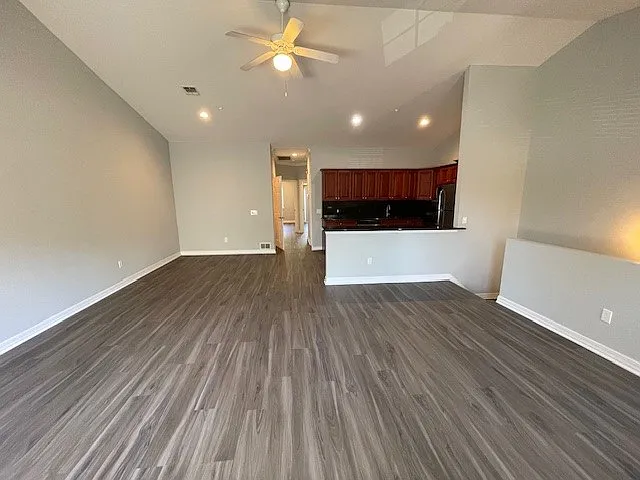 Fairfield Villas At Medford — Photo 4