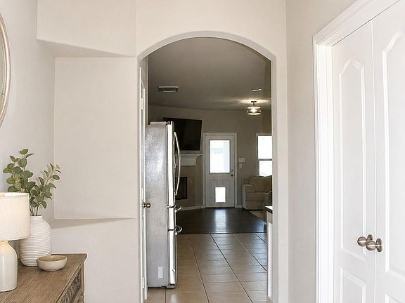5th image of 28623 Lockeridge Springs Dr