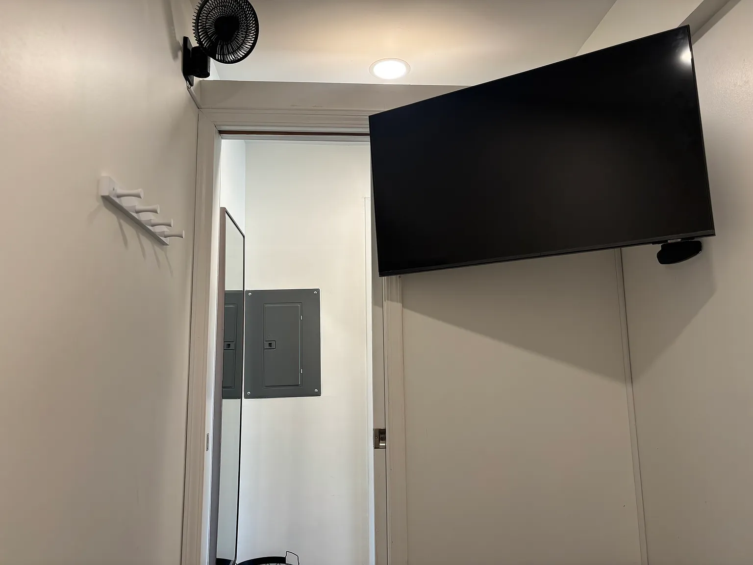 1 bed, 600 sqft, $1,550 — Photo 2