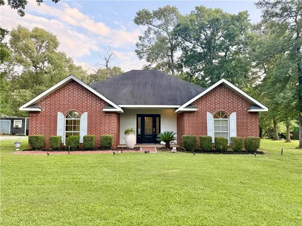 178 Robin Hood Rd, Dry Prong, LA 71423