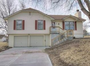 1101 NE 115th Ter, Kansas City, MO 64155