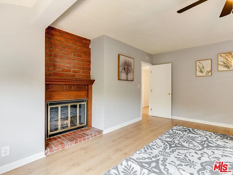17100 Barneston St — Photo 19