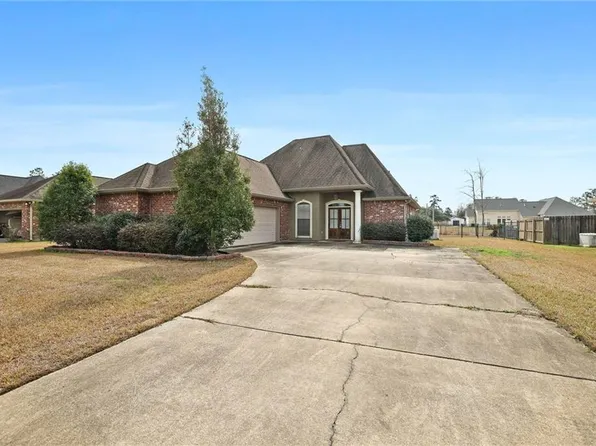 13084 E Coles Creek Loop, Hammond, LA 70403