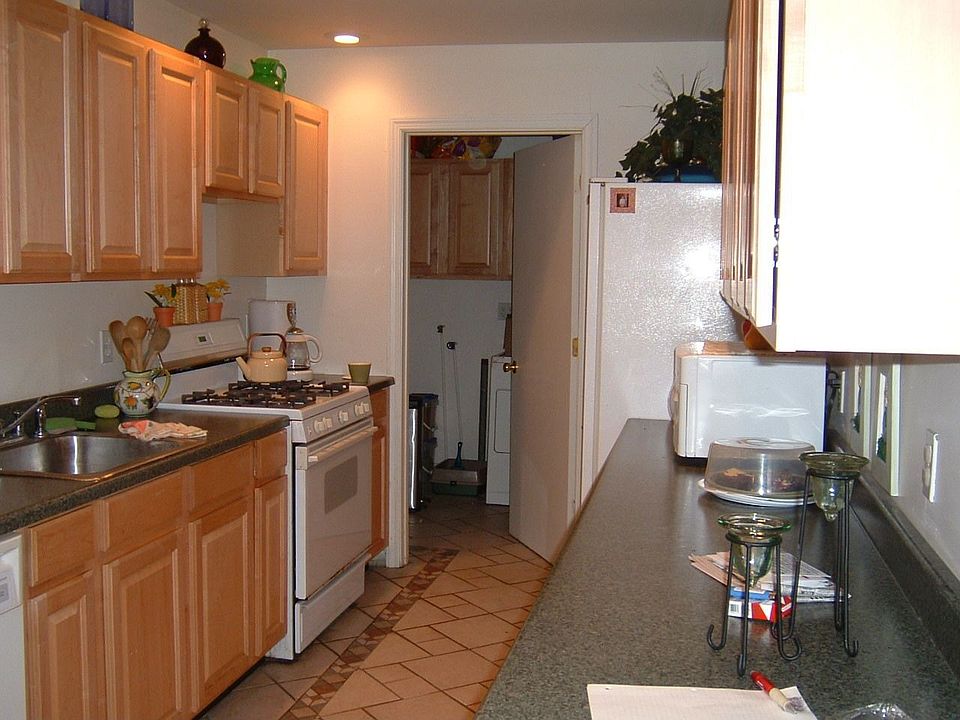 1st image of 15 Michele Dr