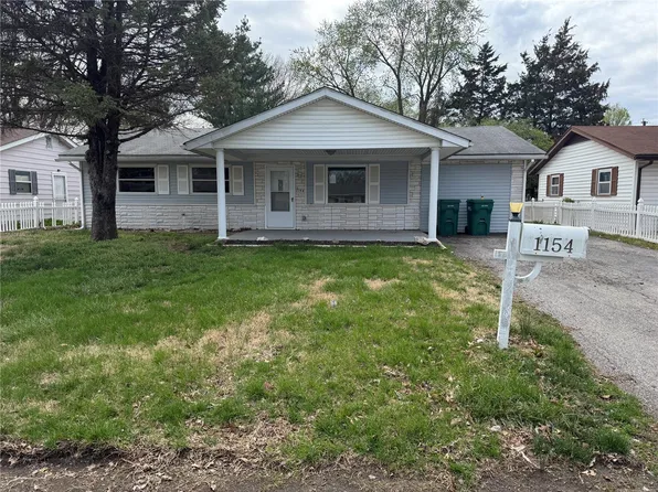 1154 Halloran St, Cahokia, IL 62206