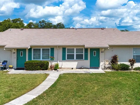 1906 Canterbury Ln Unit 20, Sun City Center, FL 33573