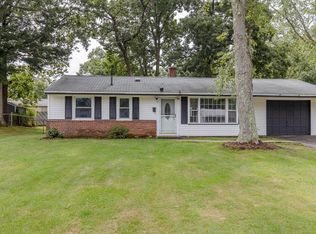 61 Annette Rd, Brockton, MA 02302