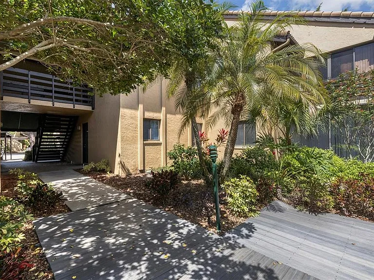 5669 Ashton Lake Dr #1 — Photo 22