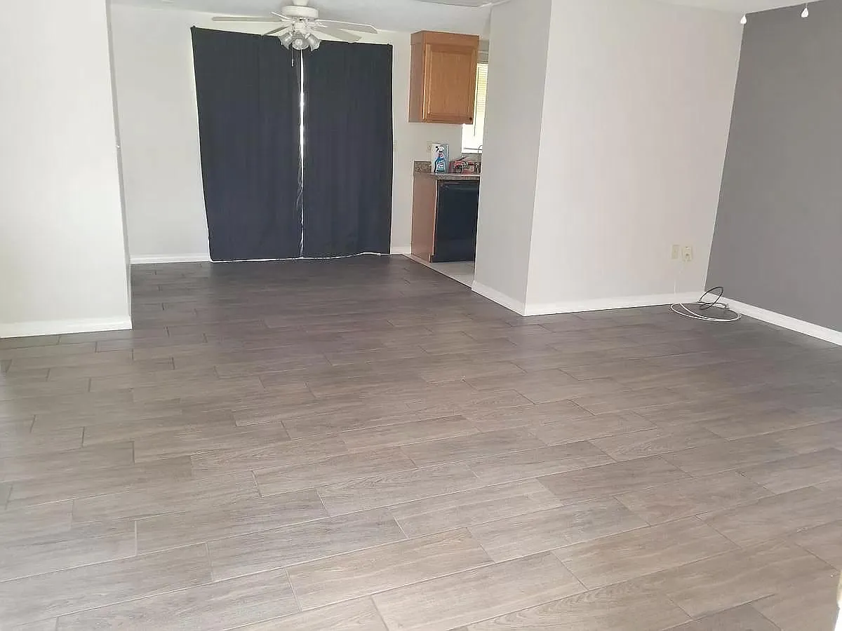 2 bed, 1100 sqft, $1,860 — Photo 4