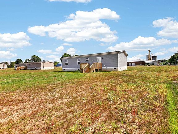 4th image of 1068 Preference Rd