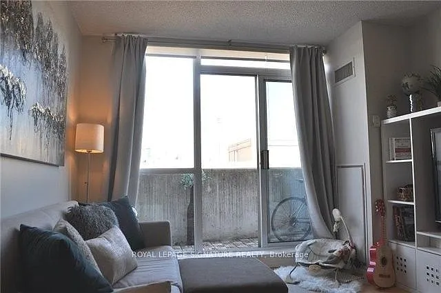 2 bed, $2,500 — Photo 2