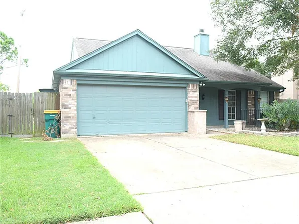 5207 Spring Circle Dr, Pearland, TX 77584