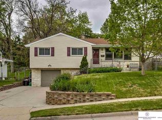 3061 S 46th Ave, Omaha, NE 68106