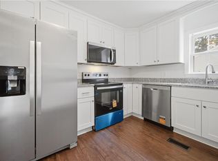 8 Oneal Ct, Portsmouth, VA 23701