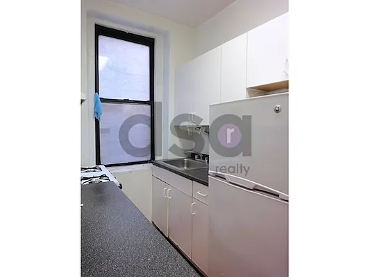 Rented by DSA Realty | media 8