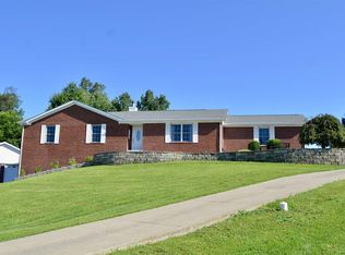 6680 N Rhinestone Dr, Ellettsville, IN 47429