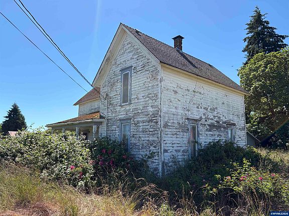 5th image of 33957 Tennessee Rd