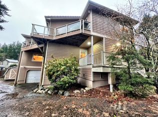 18533 Skog Ct NE, Poulsbo, WA 98370