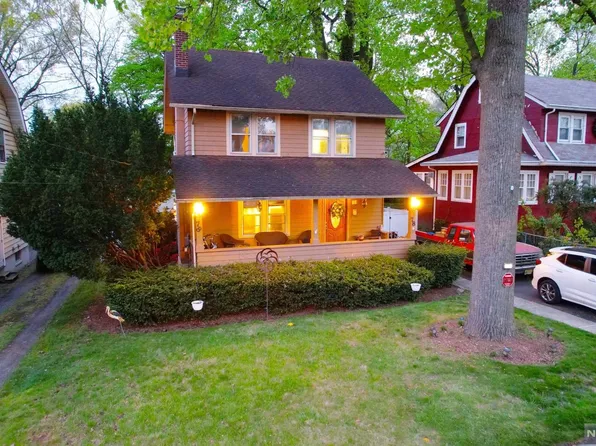 78 Church St, Teaneck, NJ 07666