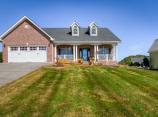 3496 Potato Hill Rd, Kingsport, TN 37660