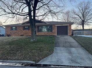2717 Navajo Dr, New Albany, IN