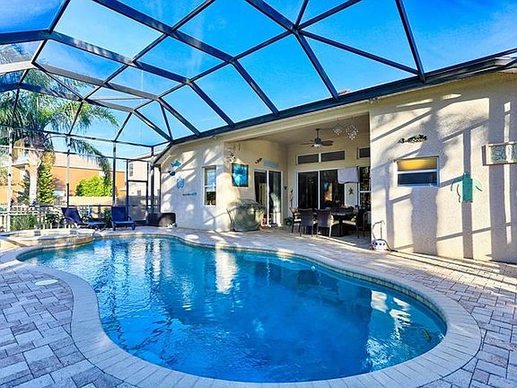 5th image of 1341 Blue Marlin Blvd