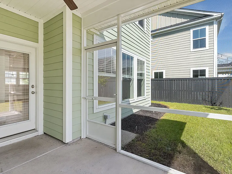 117 Archdale St — Photo 29