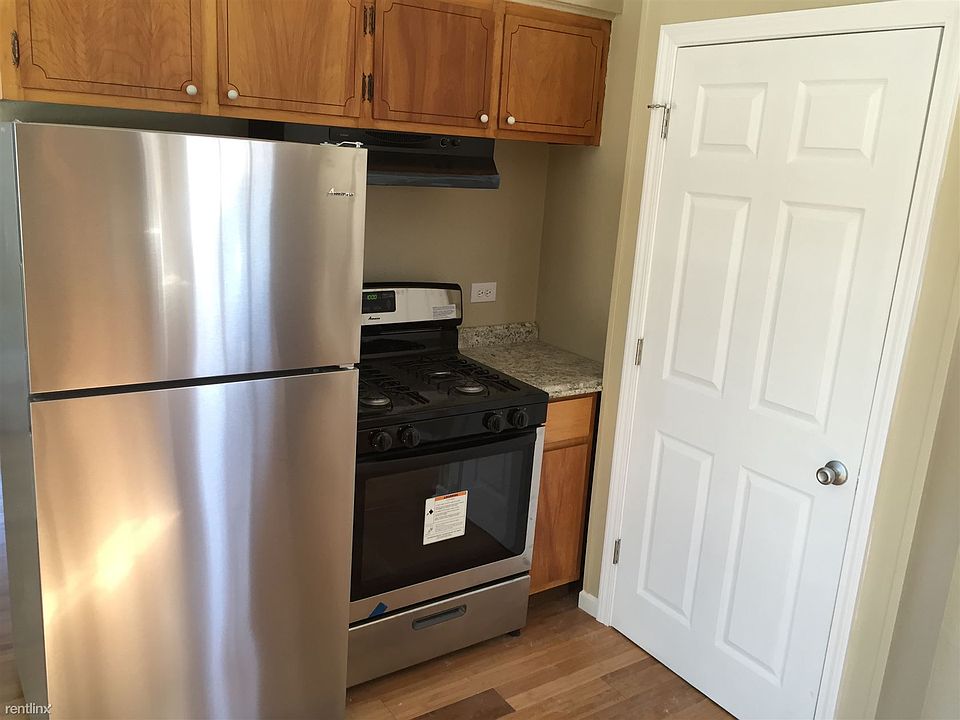 2nd image of 17 Pamela Rd
