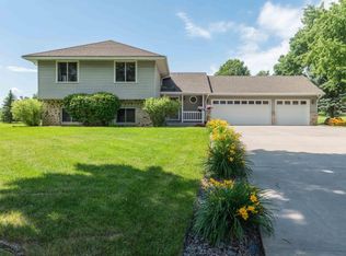 15632 92nd Ave N, Maple Grove, MN 55369