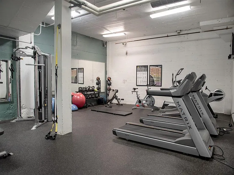 Gurley Lofts — Photo 19