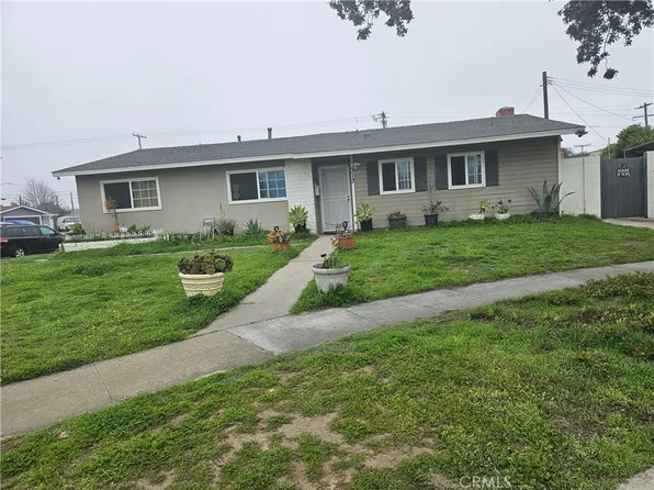 1313 N Crestlane Pl, Anaheim, CA 92805