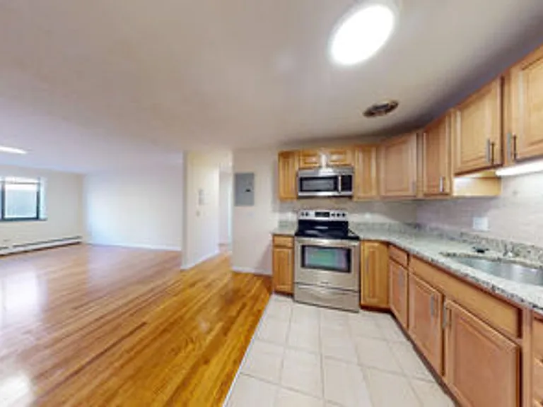 210 Babcock St #3 — Photo 10