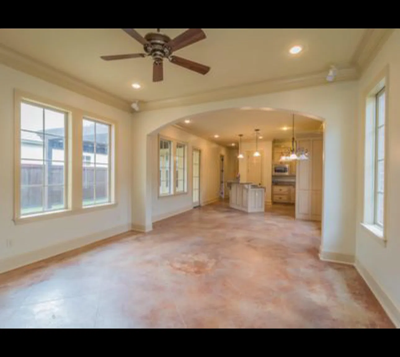 3 bed, 1542 sqft, $2,200 — Photo 3