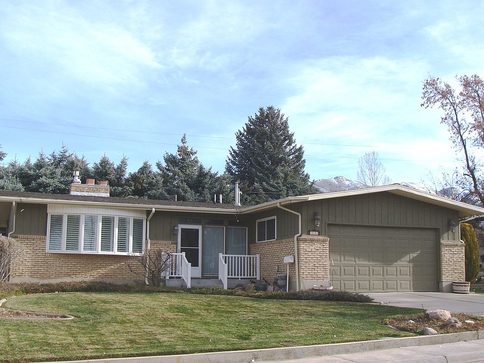 1st image of 613 Pioneer Ave