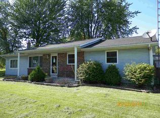 340 E Bell Ave, Redkey, IN 47373