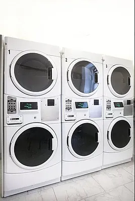 Rented by Bohemia Realty Group | media 16