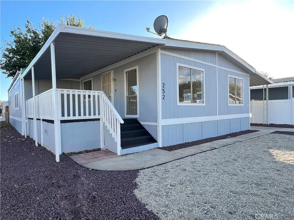 2330 E Avenue J8 Space 252, Lancaster, CA 93535