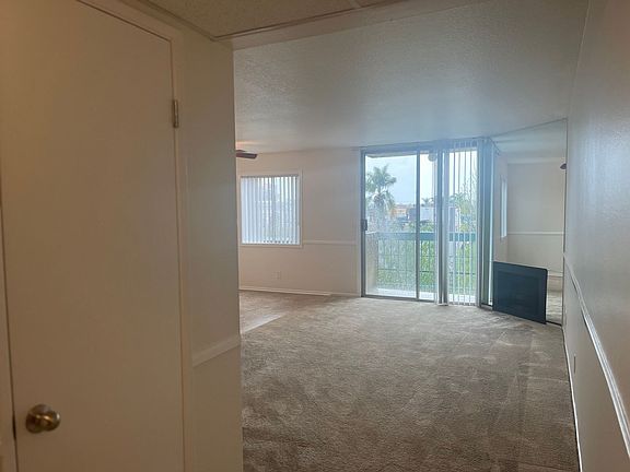 2nd image of 1321 N Las Palmas Ave APT 205