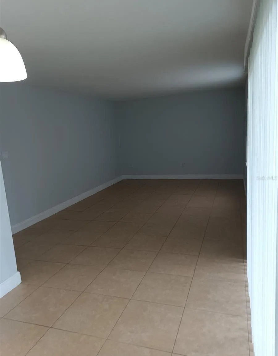 2 bed, $1,400 — Photo 4