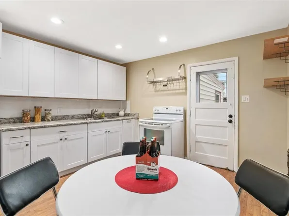 2640 S Grove St, Denver, CO 80219