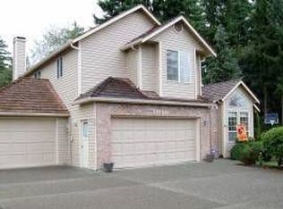 26122 Lk Wilderness Cc Dr SE, Maple Valley, WA 98038