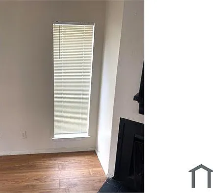 1902 W Loop #A — Photo 7